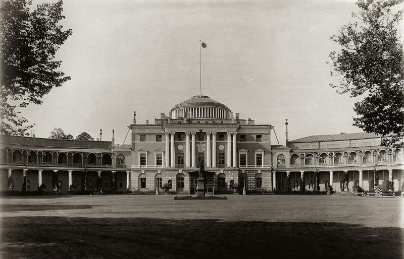 Bestand:Pavlovsk old800 03619625910252d3cbf0b297465e082b.jpg