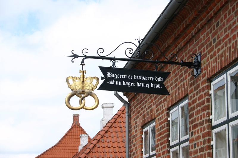 Bestand:Shop sign.jpg
