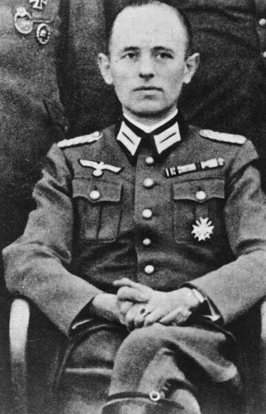 Bestand:Bundesarchiv Bild 183-27237-0001, Reinhard Gehlen.jpg