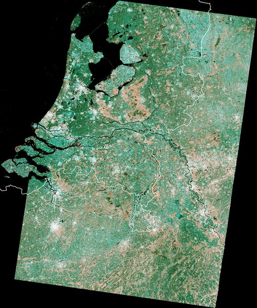 Bestand:The Netherlands - Sentinel-1A satellite.jpg