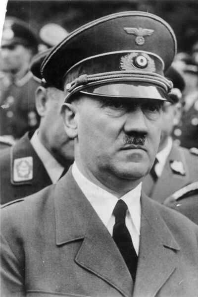 Bestand:Bundesarchiv Bild 183-S62600, Adolf Hitler.jpg