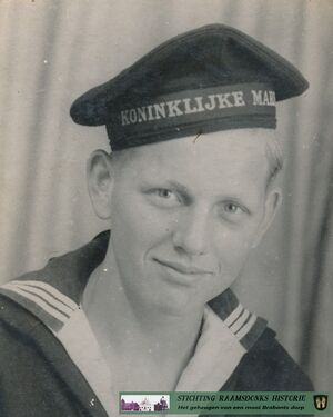 Thom van Gils (Thomas Johannes) * 12 mei 1926 + 11 maart 1998