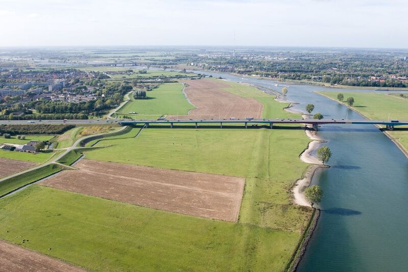 Bestand:Lekbrug Hagestein.jpg