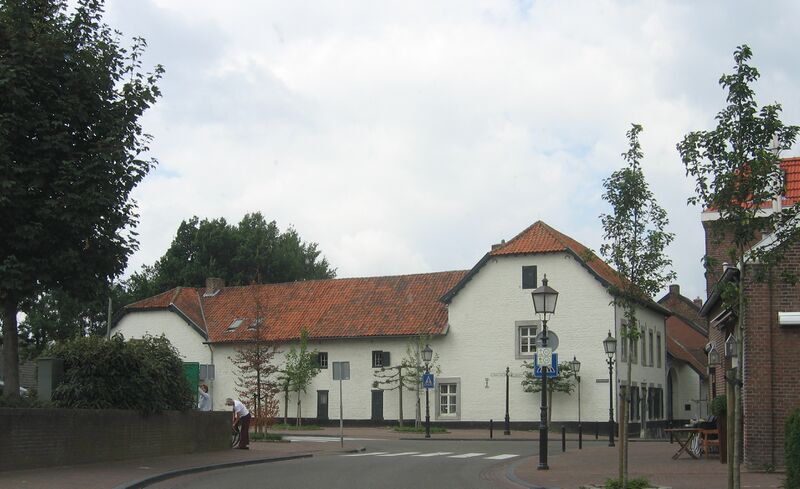 Bestand:Schepenbank oirsbeek.jpg