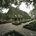Schilddak met riet gedekt te Bruntinge