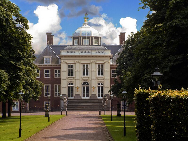 Bestand:Huis ten Bosch.jpg