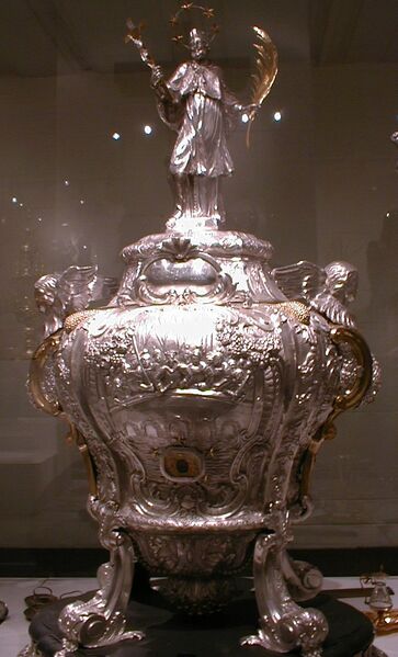 Bestand:Nepo reliek.jpg