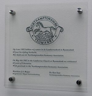 Plaquette-in-Lambertuskerk-Raamsdonk.jpg
