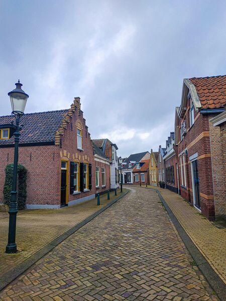 Bestand:Grote Kerkstraat, Raamsdonksveer.jpg