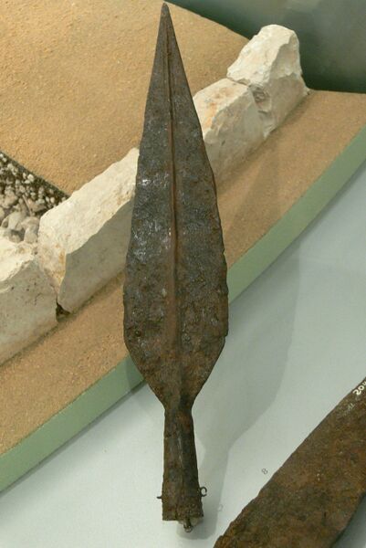 Bestand:AMG - Lanzenspitze.jpg