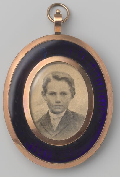 Bestand:Portretmedaillon van goud, BK-1977-69.jpg