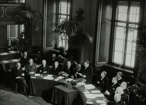 De ministers van het kabinet tijdens toespraak van Drees (1948)