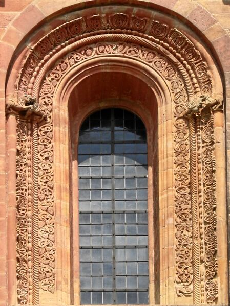 Bestand:Speyer Dom FensterQH.jpg