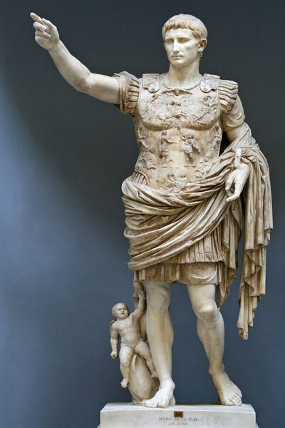 Bestand:Statue-Augustus.jpg